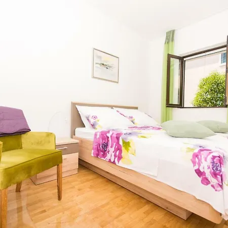 Holiday Home Ruzmarin Trogir Exterior photo