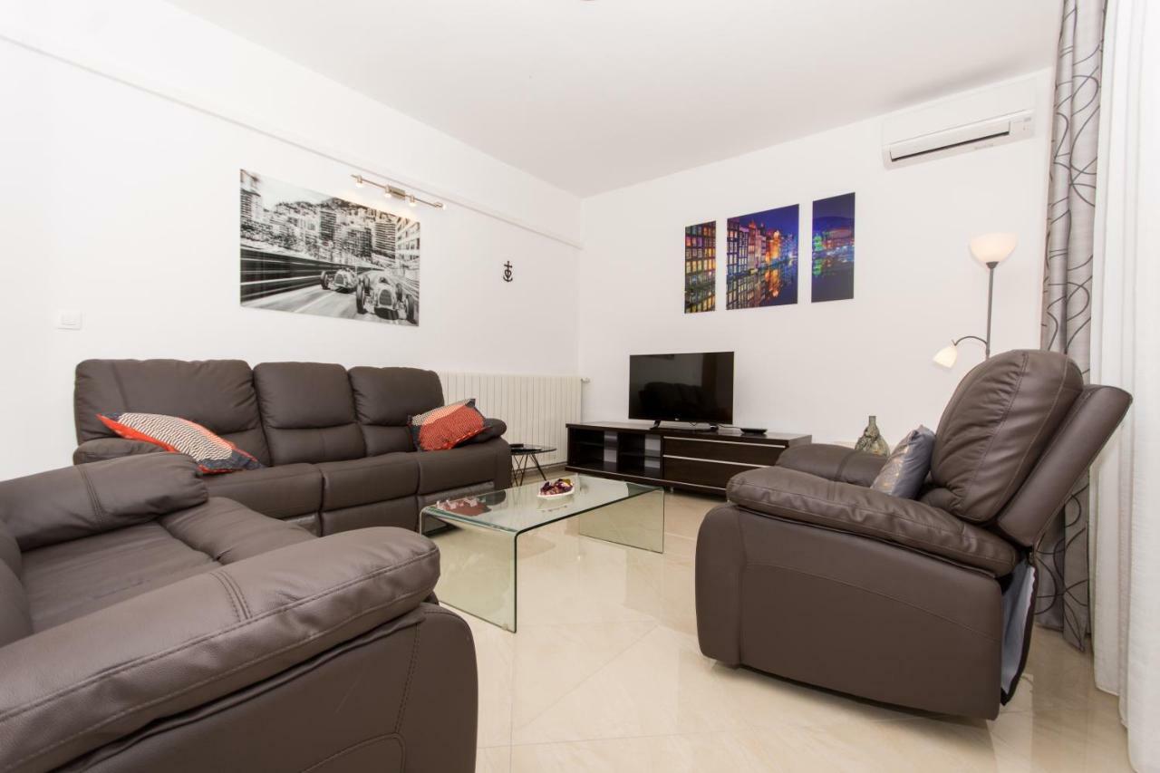 Holiday home Ruzmarin